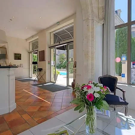 Le Renoir 3*