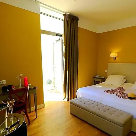 Le Renoir فندق 3*
