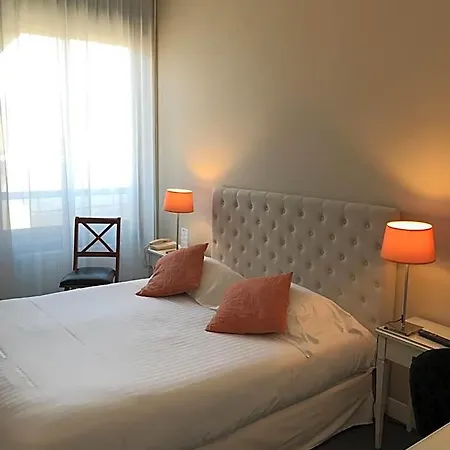 فندق Le Renoir 3*